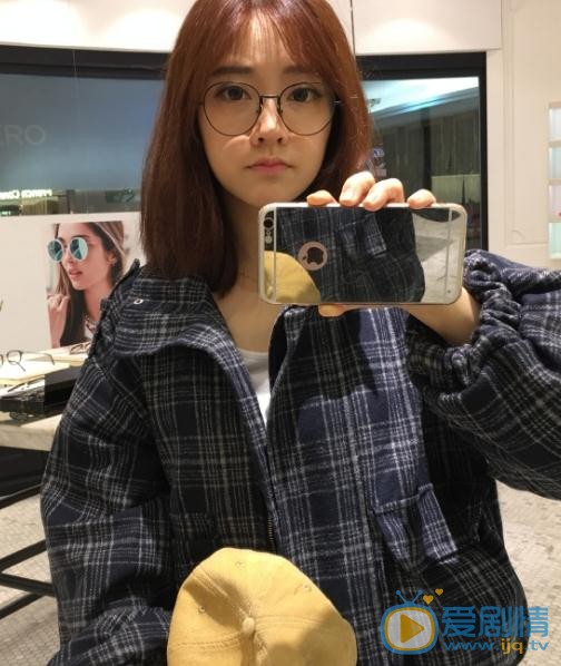 冯提莫生活照 冯提莫高清写真_冯提莫高清剧照