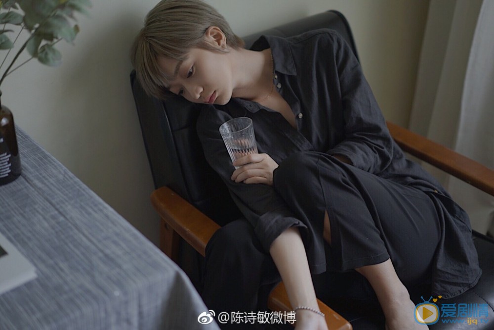 陈诗敏文艺写真 陈诗敏高清写真_陈诗敏高清剧照