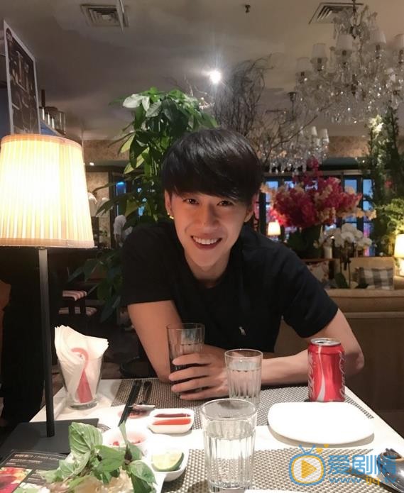 朱嘉琦生活照 朱嘉琦高清写真_朱嘉琦高清剧照