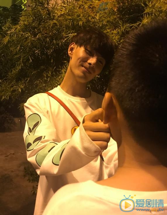 李豪生活照 李豪高清写真_李豪高清剧照