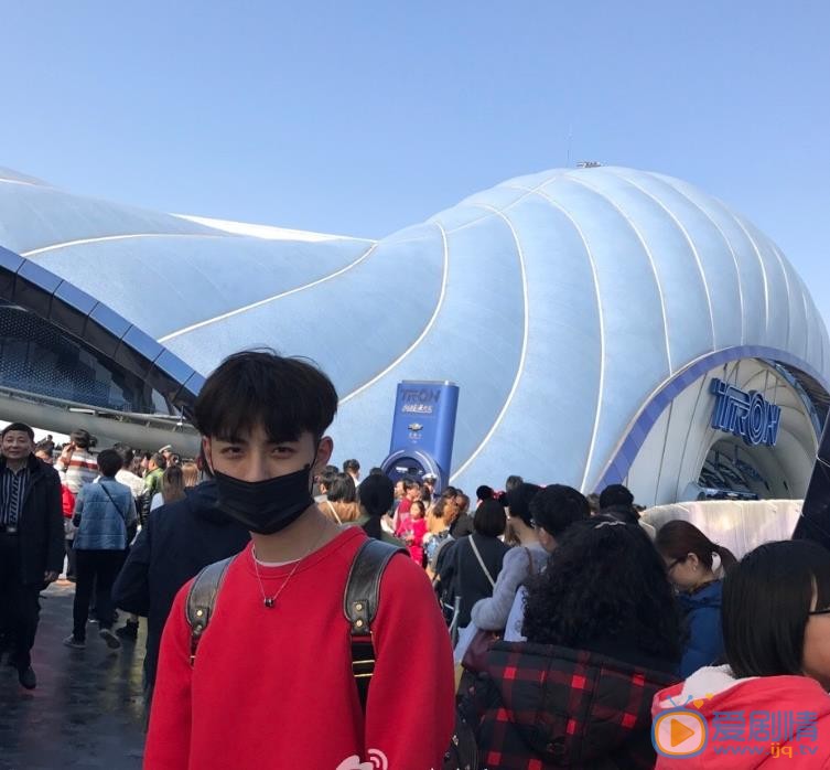 李豪旅行大片 李豪高清写真_李豪高清剧照