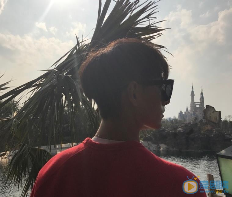 李豪旅行大片 李豪高清写真_李豪高清剧照