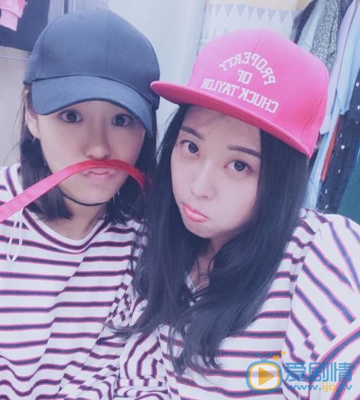 陈霜与人合照 陈霜高清写真_陈霜高清剧照