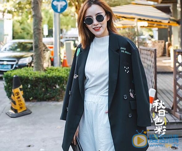 陈霜街拍写真 陈霜高清写真_陈霜高清剧照