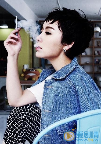 陈霜小性感写真 陈霜高清写真_陈霜高清剧照