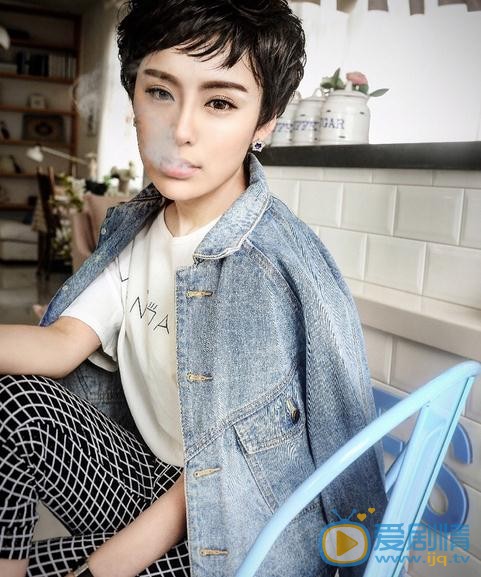 陈霜小性感写真 陈霜高清写真_陈霜高清剧照