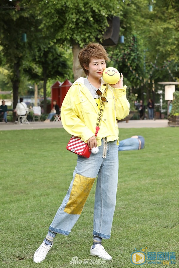 马丽时尚街拍照 马丽高清写真_马丽高清剧照