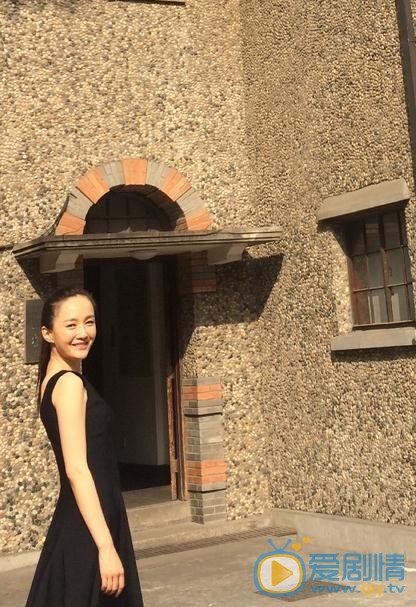 衣珊生活照 衣珊高清写真_衣珊高清剧照