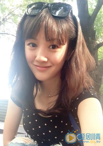 衣珊生活照 衣珊高清写真_衣珊高清剧照