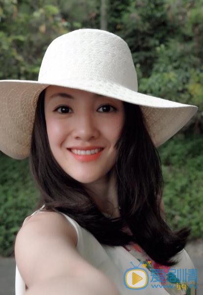 衣珊生活照 衣珊高清写真_衣珊高清剧照