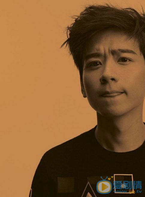 张皓宸杂志写真 张皓宸高清写真_张皓宸高清剧照