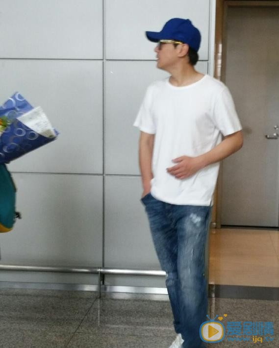 沈腾生活照 沈腾高清写真_沈腾高清剧照