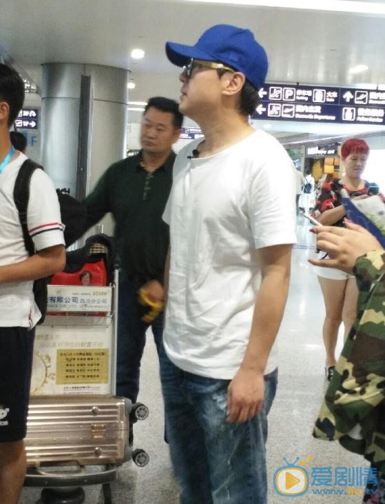 沈腾生活照 沈腾高清写真_沈腾高清剧照