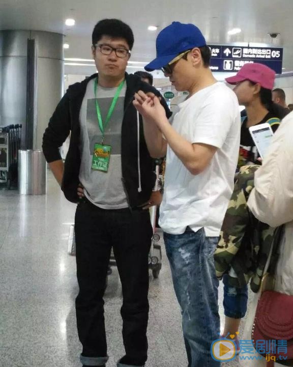 沈腾生活照 沈腾高清写真_沈腾高清剧照