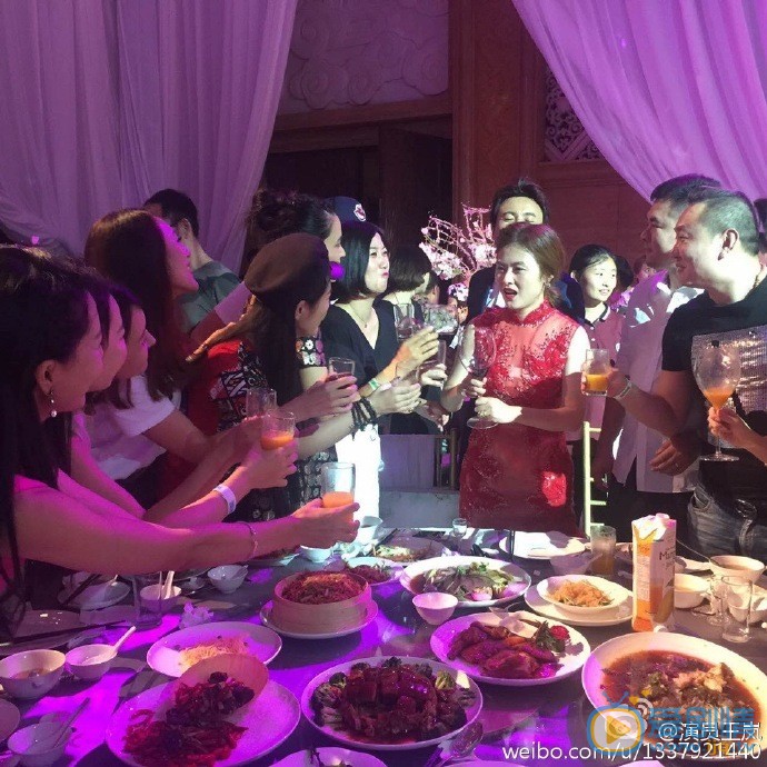 沈腾结婚照 沈腾高清写真_沈腾高清剧照