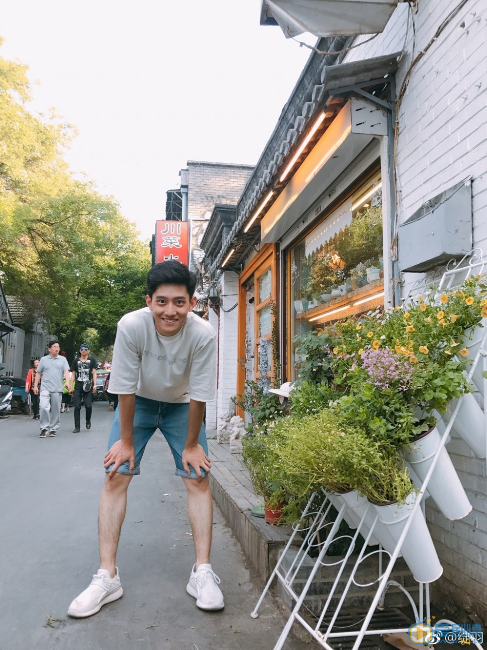 战宇街拍写真 战宇高清写真_战宇高清剧照