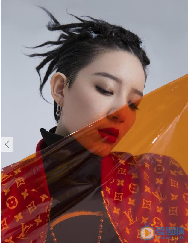 李斯丹妮个性写真照 李斯丹妮高清写真_李斯丹妮高清剧照