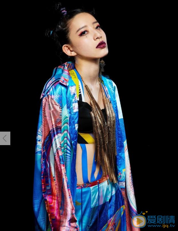 李斯丹妮个性写真照 李斯丹妮高清写真_李斯丹妮高清剧照