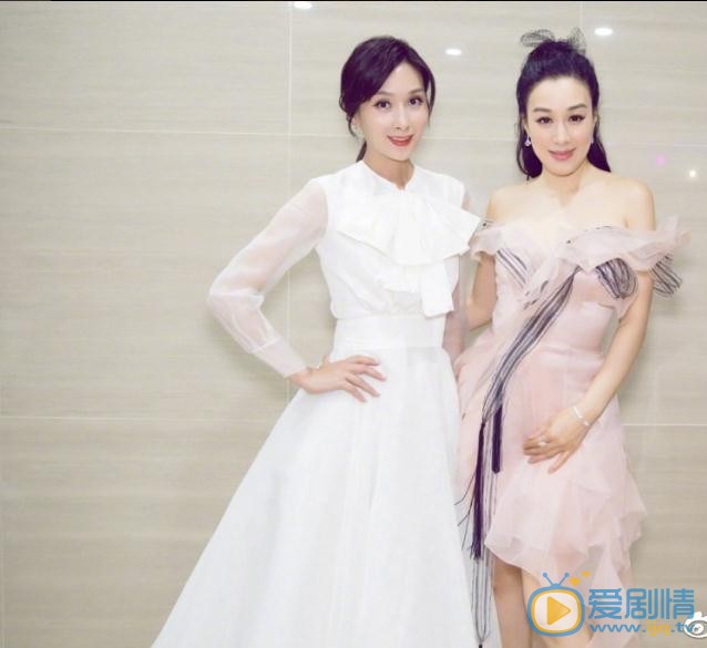 钟丽缇晚礼服写真 钟丽缇高清写真_钟丽缇高清剧照