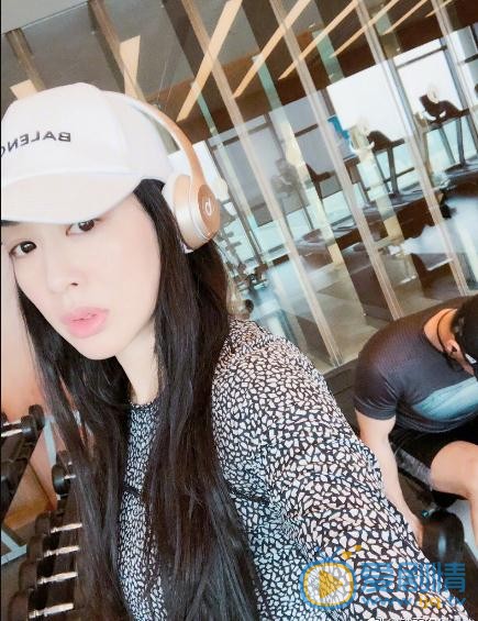 钟丽缇运动照写真 钟丽缇高清写真_钟丽缇高清剧照