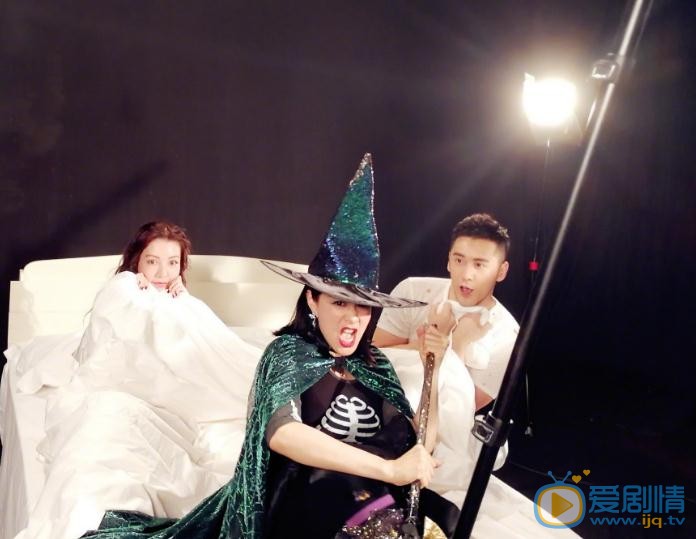 钟丽缇家人合照写真 钟丽缇高清写真_钟丽缇高清剧照