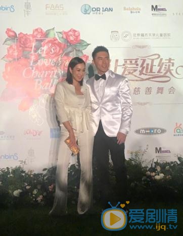 钟丽缇和张伦硕合照写真 钟丽缇高清写真_钟丽缇高清剧照