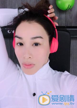 钟丽缇运动照写真 钟丽缇高清写真_钟丽缇高清剧照