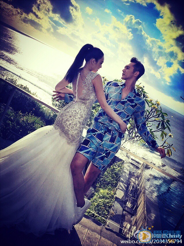 钟丽缇钟丽缇张伦硕婚纱照 钟丽缇高清写真_钟丽缇高清剧照