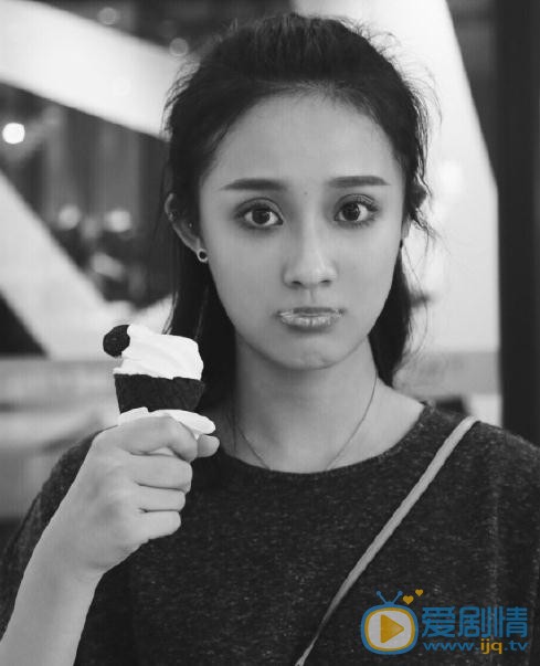 孙佳雨街拍写真 孙佳雨高清写真_孙佳雨高清剧照