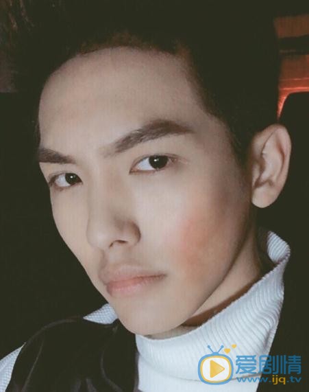 王以纶生活照 王以纶高清写真_王以纶高清剧照