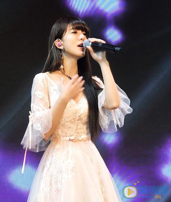 阿兰节目演出照 阿兰高清写真_阿兰高清剧照