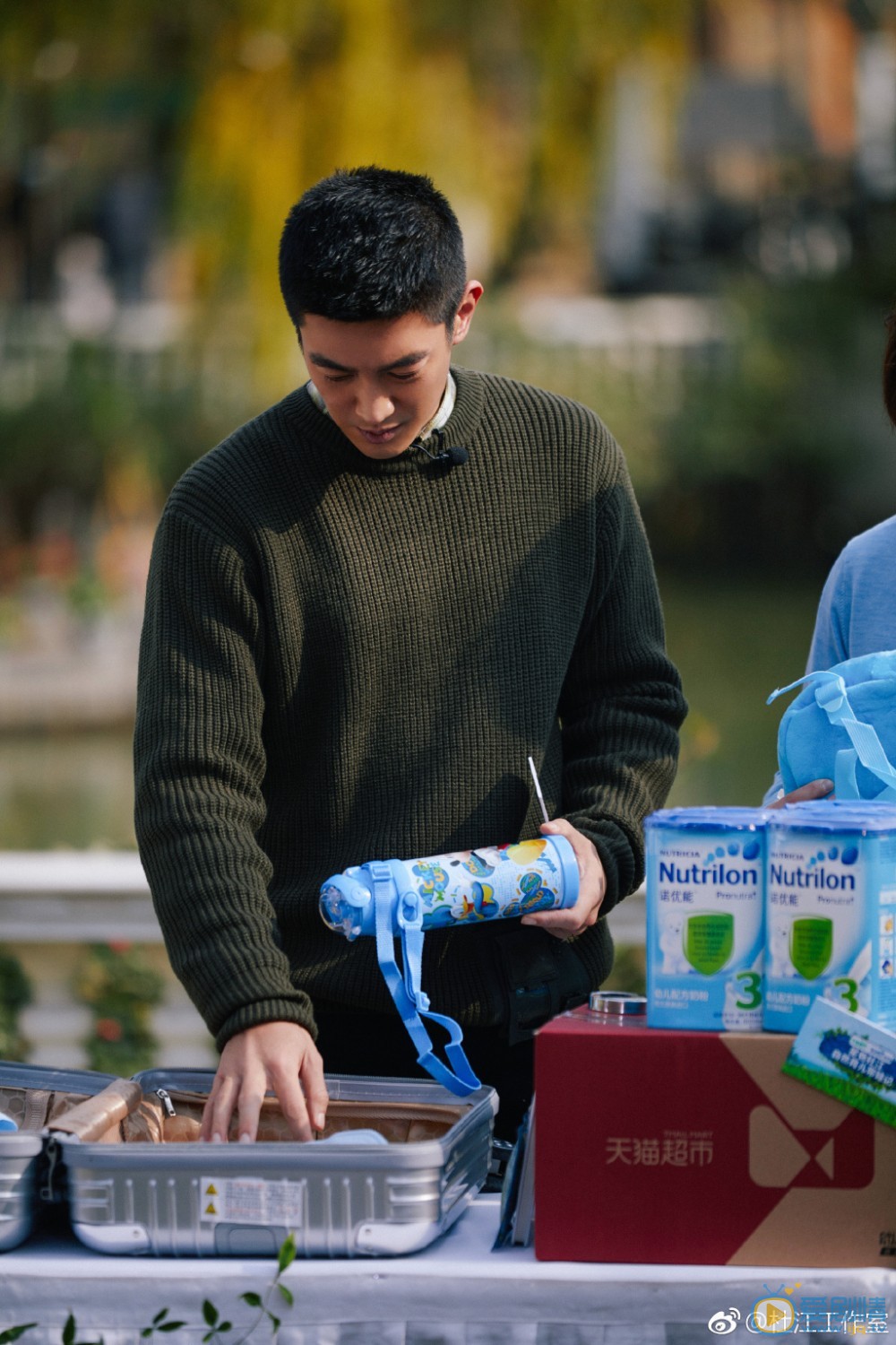 杜江街拍照写真 杜江高清写真_杜江高清剧照