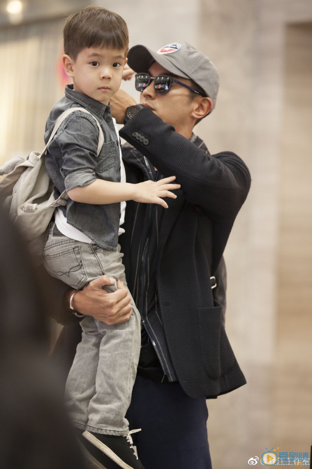 杜江街拍照写真 杜江高清写真_杜江高清剧照