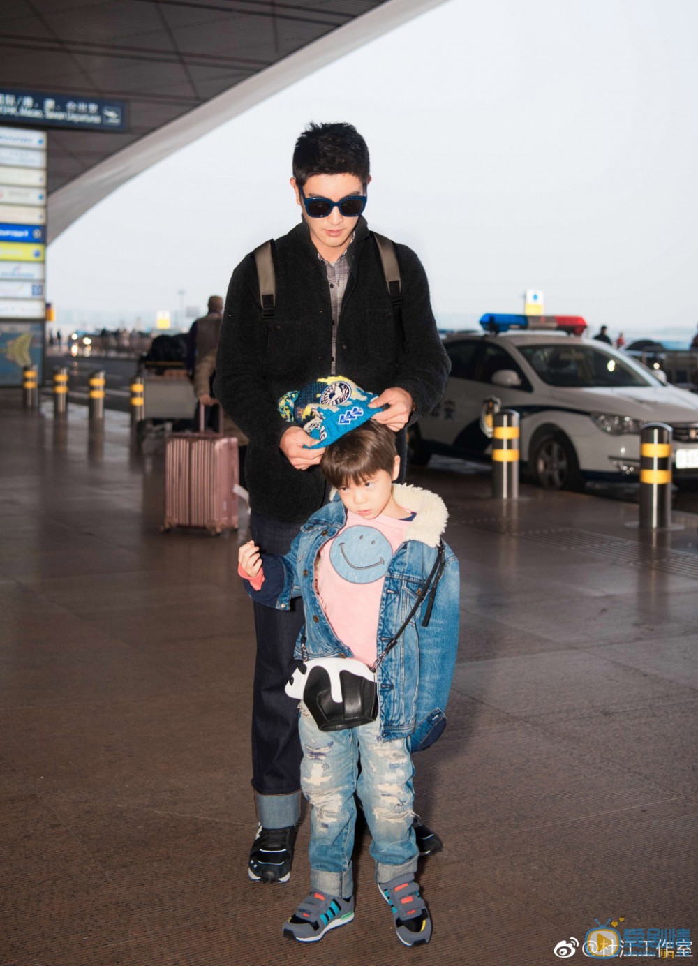 杜江机场照写真 杜江高清写真_杜江高清剧照