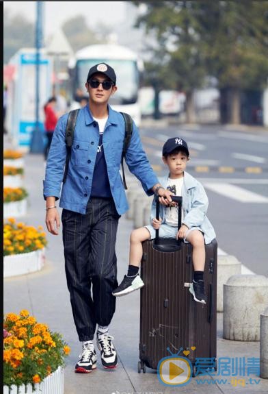 杜江机场照写真 杜江高清写真_杜江高清剧照