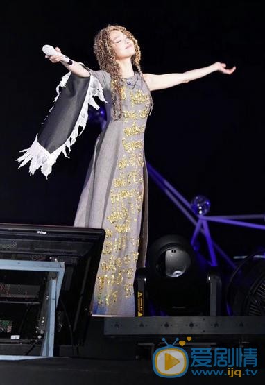 张韶涵巡回演唱会 张韶涵高清写真_张韶涵高清剧照