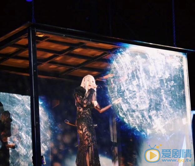 张韶涵巡回演唱会 张韶涵高清写真_张韶涵高清剧照