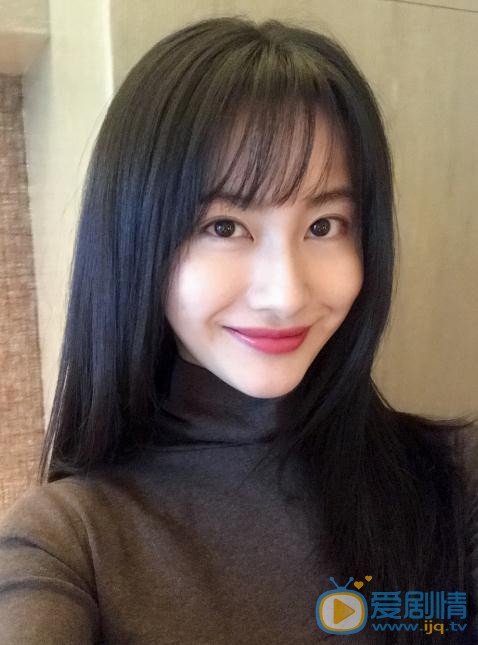 万潼生活照 万潼高清写真_万潼高清剧照