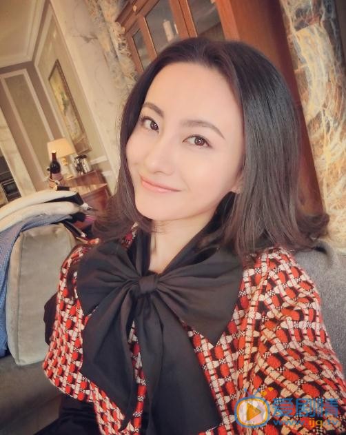 万潼生活照 万潼高清写真_万潼高清剧照