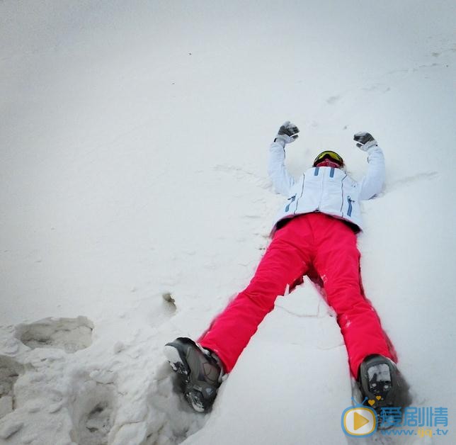 万潼滑雪照 万潼高清写真_万潼高清剧照