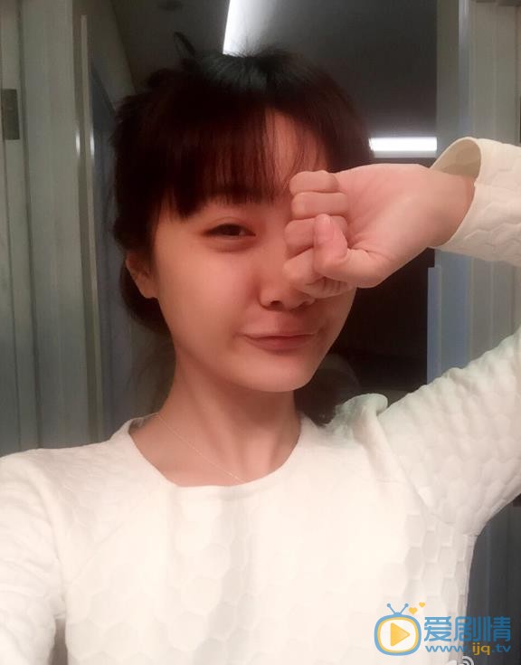曹苑嘟嘴卖萌照 曹苑高清写真_曹苑高清剧照