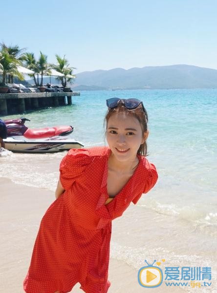 徐艺方海边照 徐艺方高清写真_徐艺方高清剧照