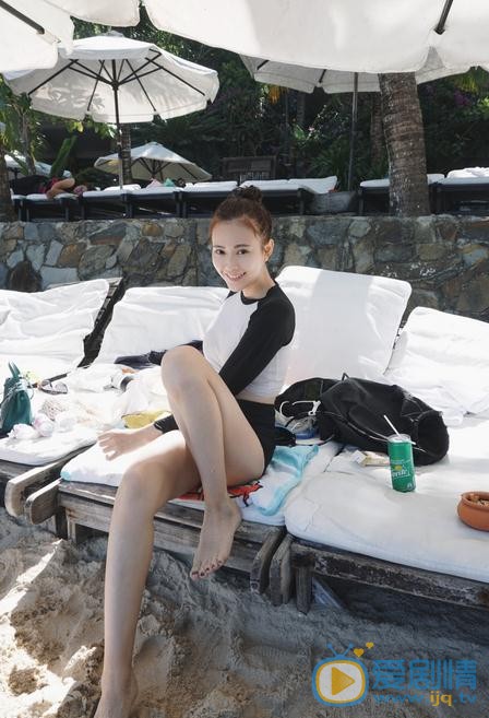 徐艺方海边照 徐艺方高清写真_徐艺方高清剧照