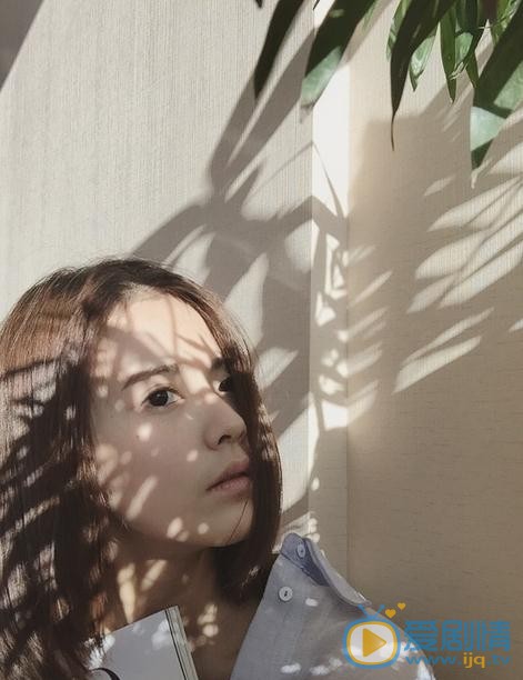 徐艺方阳光写真 徐艺方高清写真_徐艺方高清剧照