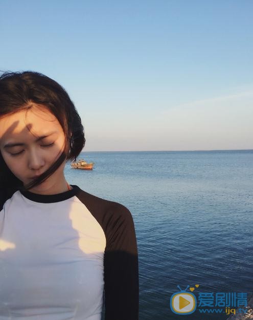 徐艺方海边照 徐艺方高清写真_徐艺方高清剧照