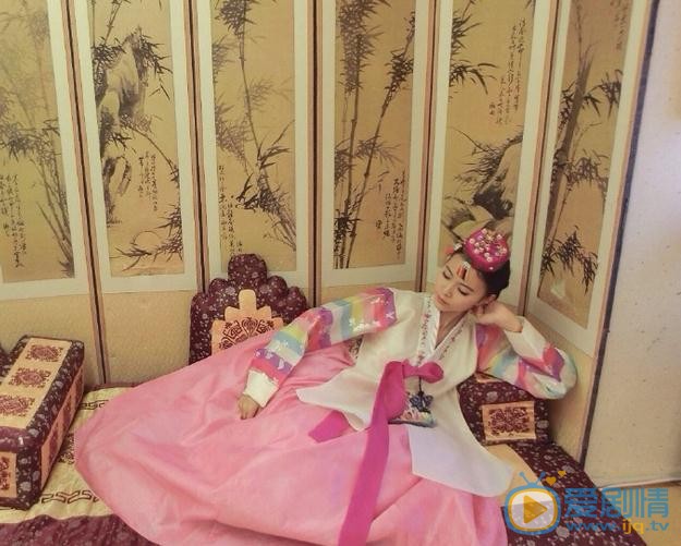 徐艺方韩服照 徐艺方高清写真_徐艺方高清剧照