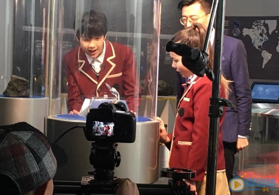 黄星羱片场照 黄星羱高清写真_黄星羱高清剧照