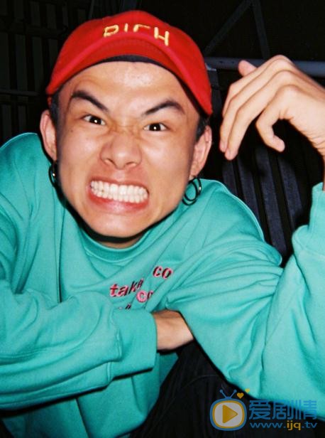 艾克里里逗比照 艾克里里高清写真_艾克里里高清剧照