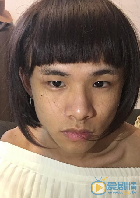 艾克里里女装照 艾克里里高清写真_艾克里里高清剧照