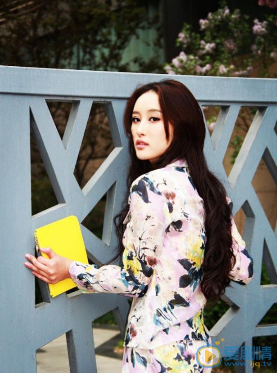李欣汝街拍写真 李欣汝高清写真_李欣汝高清剧照